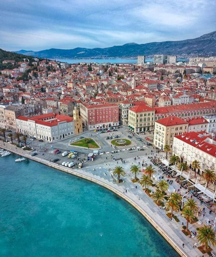 Apartment Amber S Podzemnom Garazom Split Dış mekan fotoğraf